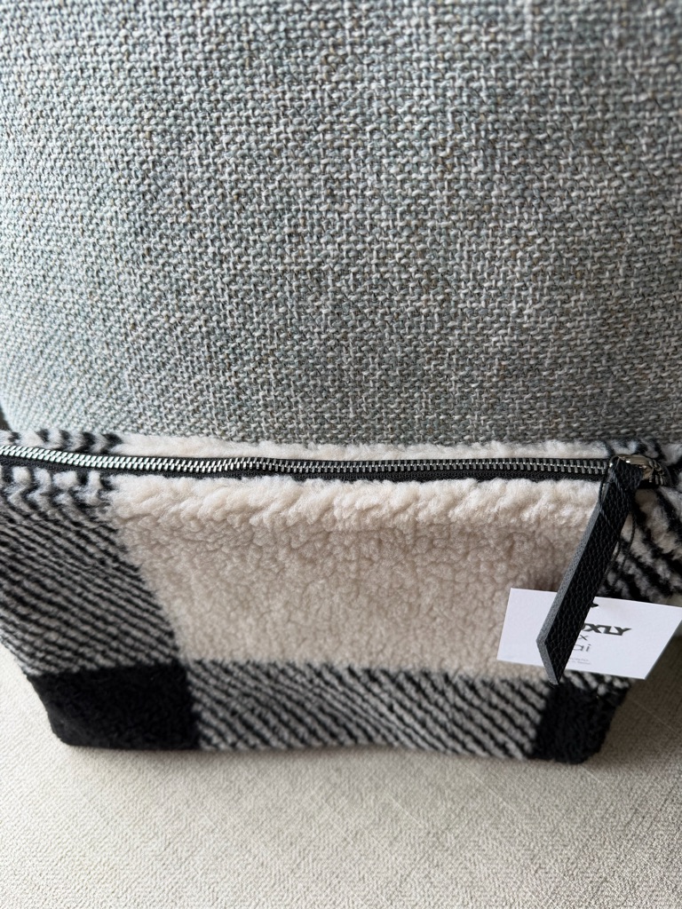 Wuxly X Ai Zip Cozy Clutch Nwt — image 3 of 5